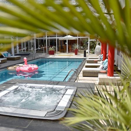 Hotel Arles Plaza Екстериор снимка