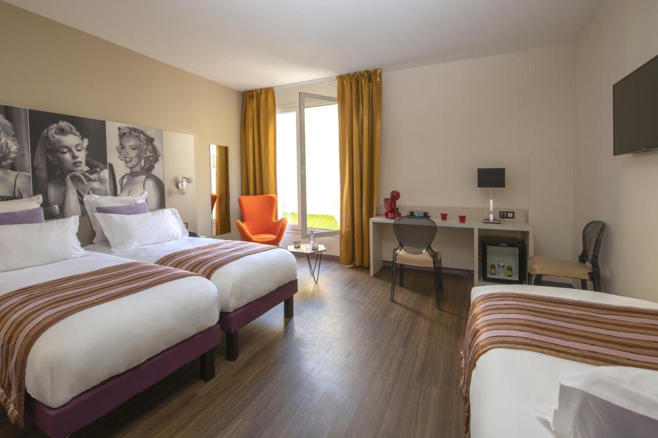 Hotel Arles Plaza Екстериор снимка