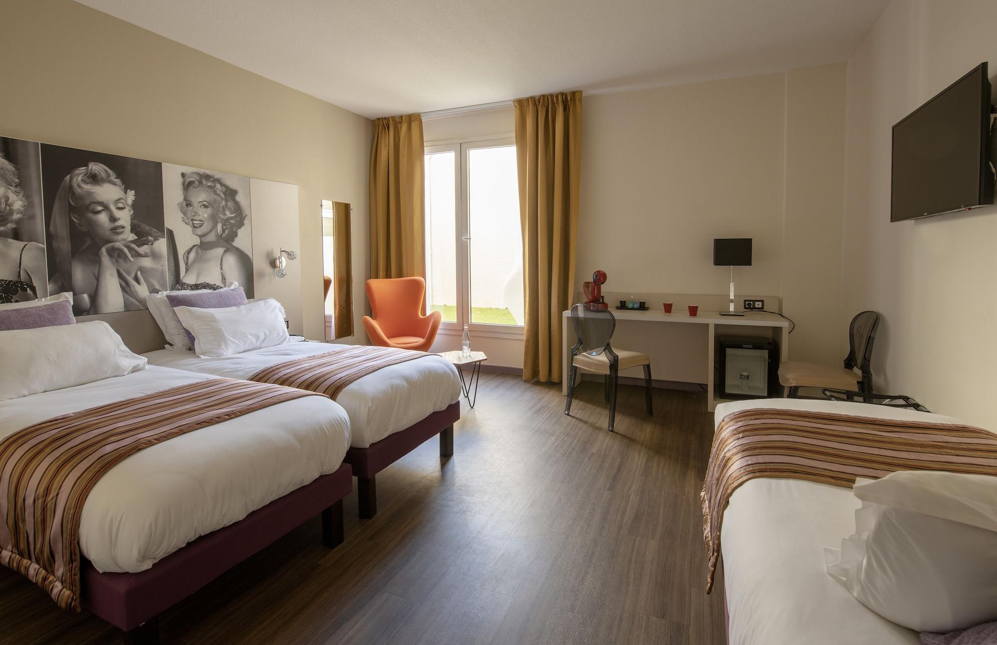 Hotel Arles Plaza Екстериор снимка