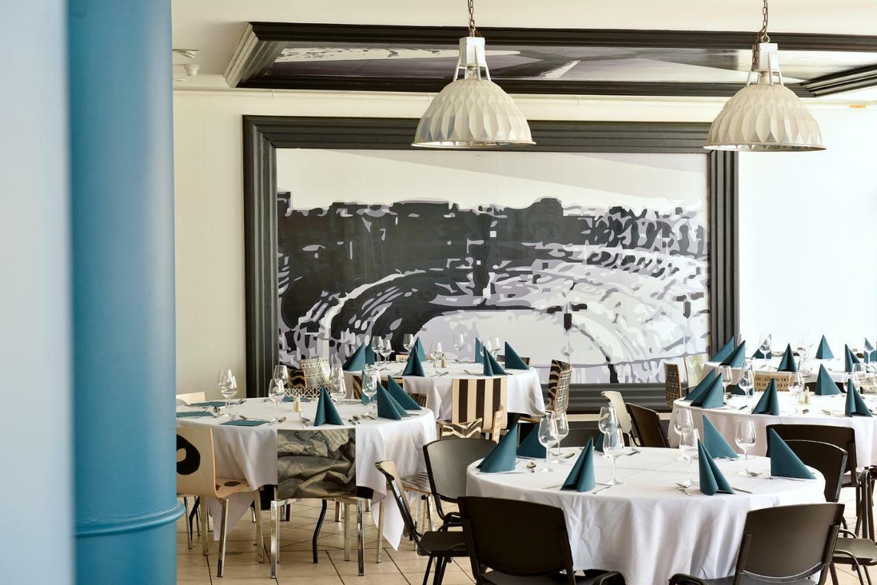 Hotel Arles Plaza Екстериор снимка