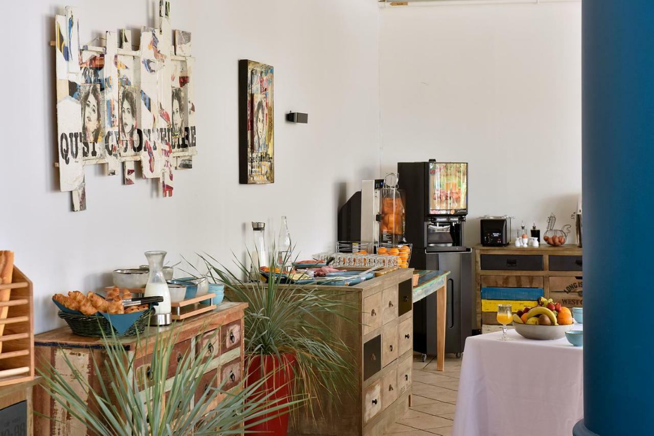 Hotel Arles Plaza Екстериор снимка