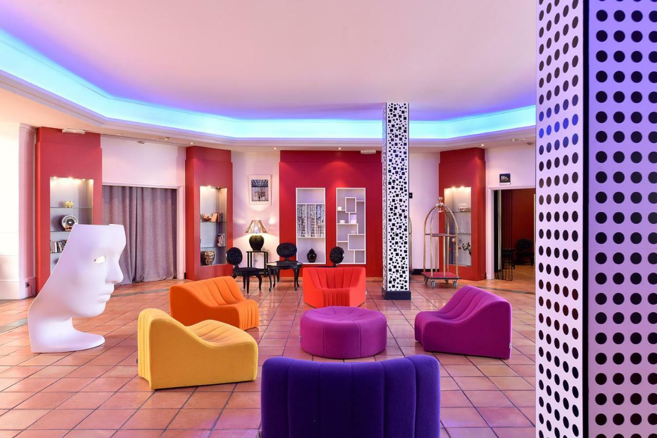 Hotel Arles Plaza Екстериор снимка